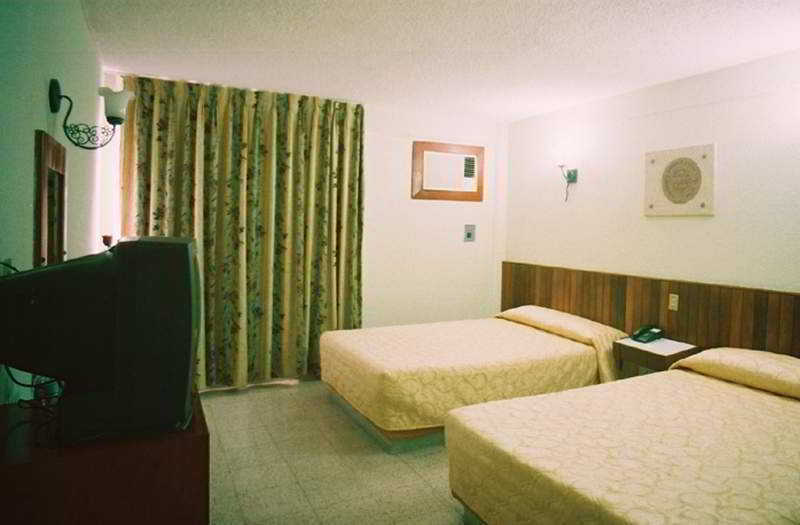 Hotel Batab Cancún Eksteriør billede